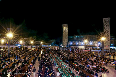 بزرگترین سفره حضرت رقیه (س) - میدان امام حسین (ع)
