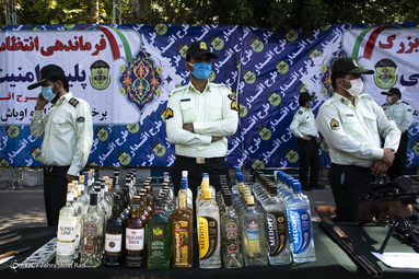 دستگیری ۳۸۹ نفر از اراذل و اوباش تهران