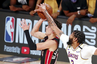 لیکرز قهرمان NBA شد