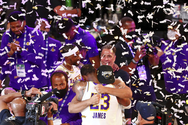 لیکرز قهرمان NBA شد