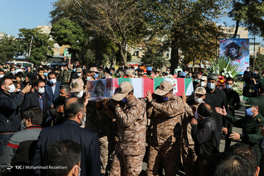 مراسم تشییع و تدفین پیکر شهید مسعود منتجبی از رزمندگان هشت سال دفاع مقدس بود که در ۱۸ سالگی و در ۱۷ اردیبهشت سال ۱۳۶۱ در منطقه شلمچه و در عملیات بیت‌المقدس به درجه رفیع شهادت نائل شد - زنجان