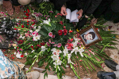 مراسم تشییع و تدفین پیکر شهید مسعود منتجبی از رزمندگان هشت سال دفاع مقدس بود که در ۱۸ سالگی و در ۱۷ اردیبهشت سال ۱۳۶۱ در منطقه شلمچه و در عملیات بیت‌المقدس به درجه رفیع شهادت نائل شد - زنجان