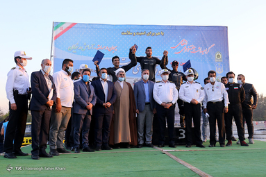 مسابقات موتور  سواری سرعت و هیجان پلیس