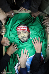 مراسم وداع با پیکر پاک و مطهر شهید امر به معروف و نهی از منکر، محمد محمدی در معراج شهداء تهران با حضورخانواده معظم شهید برگزار شد.