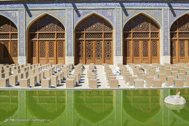 توزیع ۱۵۰۰ بسته معیشتی از محل موقوفه مسجد نصیرالملک - شیراز‎