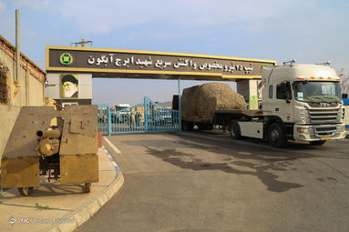 اعزام تجهیزات زرهی و توپخانه ای به مناطق مرزی شمال غرب‎