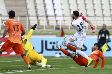 لیگ برتر فوتبال / سایپا ۰ - پرسپولیس ۰
