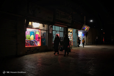 طبق مصوبه هیئت دولت کسب و کارهای غیر ضروری،  از بیست آبان تا بیست آذر ماه پایان ساعت کارشان ساعت ۱۸ می‌باشد. - قزوین