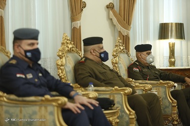 دیدار سعدون عنادجمعه، وزیر دفاع عراق با علی شمخانی، دبیر شورای عالی امنیت ملی