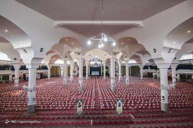 کمک مومنانه - قم‎
