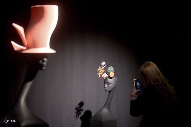 نمایشگاه Maestro Philip Treacy در موزه ارارتا در سن پترزبورگ روسیه