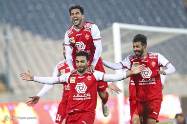 لیگ برتر فوتبال/ پرسپولیس یک – صنعت نفت آبادان صفر