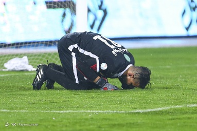 لیگ برتر فوتبال/ پرسپولیس یک – صنعت نفت آبادان صفر