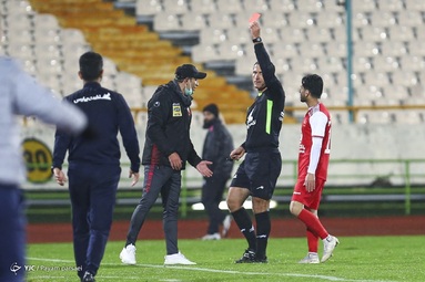 لیگ برتر فوتبال/ پرسپولیس یک – صنعت نفت آبادان صفر