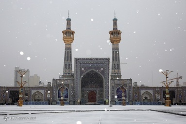 بارش برف پاییزی - حرم رضوی