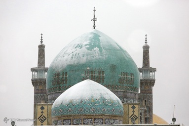 بارش برف پاییزی - حرم رضوی