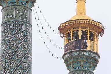 سیاهپوشان حرم حضرت معصومه (س)