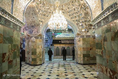 سیاهپوشان حرم حضرت معصومه (س)