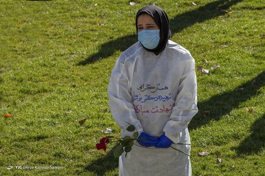 شهیده مدافع سلامت رضوان نورمند چالشتری فلوشیپ الکترو فیزیولوژی بالینی قلب در خط مقدم مبارزه با ویروس کرونا به این بیماری مبتلا شد و به خیل شهدای مدافع سلامت پیوست - شهرکرد