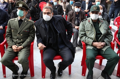 آیین خاکسپاری دانشمند شهید محسن فخری زاده در امام زاده صالح (ع)