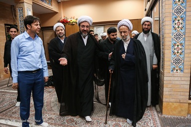 آیت الله مصباح یزدی
