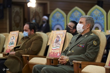 مراسم بزرگداشت شهید فخری زاده با حضور وزیر دفاع و خانواده و همرزمان شهیدفخری زاده