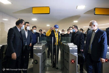 بازدید نماینده سازمان بهداشت جهانی در ایران و معاون حمل و نقل ترافیک شهرداری از مترو تهران