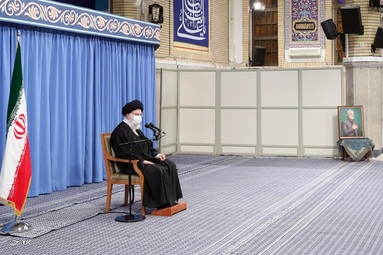 دیدار دست‌اندرکاران مراسم سالگرد شهید سلیمانی با رهبر انقلاب