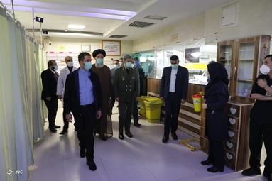 مراسم تجلیل از کادر درمان بیمارستان شهید چمران با حضور وزیر دفاع