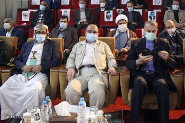 مراسم افتتاح رادیو مقاومت