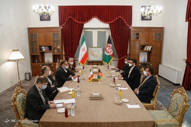 دیدار مشاور امنیت ملی افغانستان با شمعخانی
