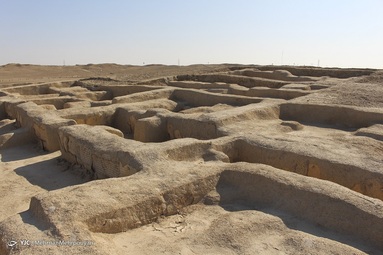 این محوطهٔ باستانی هفدهمین اثر تاریخی ایران در فهرست یونسکو محسوب می‌شود که با برخورداری از قدمت ۵۰۰۰ ساله هم‌اکنون به‌عنوان یکی از پیشرفته‌ترین شهرهای باستانی دنیا شناخته می‌شود - شهر سوخته سیستان