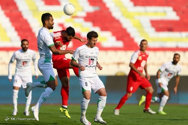 لیگ برتر فوتبال / پرسپولیس ۱ - ذوب آهن ۱