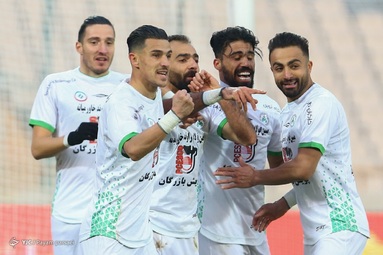 لیگ برتر فوتبال / پرسپولیس ۱ - ذوب آهن ۱