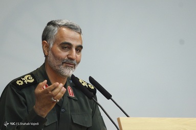سردار سپهبد پاسدار حاج قاسم سلیمانی فرمانده عاشورایی، پرافتخار و دلاور نیروی قدس سپاه پاسداران انقلاب اسلامی، بامداد جمعه ۱۳ دی ۱۳۹۸ در پی حمله تروریستی بالگرد‌های رژیم جنایتکار آمریکایی به دو خودرو در نزدیکی فرودگاه بغداد به همراه ابومهدی المهندس معاون حشدالشعبی و تعدادی از همرزمانش به شهادت رسید