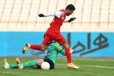 لیگ برتر فوتبال پرسپولیس ۱ - ذوب آهن ۱