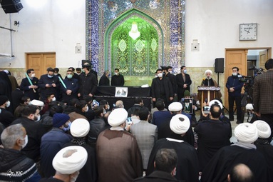 مراسم وداع با پیکر آیت الله مصباح یزدی در تهران