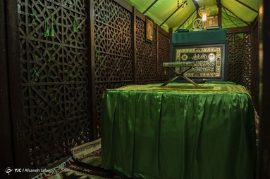 آرامگاه امام زاده میرمحمدحنیفه، گنبد این آرامگاه شباهت زیادی با گنبد آرامگاه دانیال نبی در شوش دارد