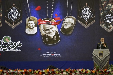مراسم بزرگداشت سالگرد شهید حاج قاسم سلیمانی با حضور سردار سلامی فرمانده کل سپاه، خانواده معظم شهید و مهمانان داخلی و خارجی در مصلی بزرگ امام علی کرمان