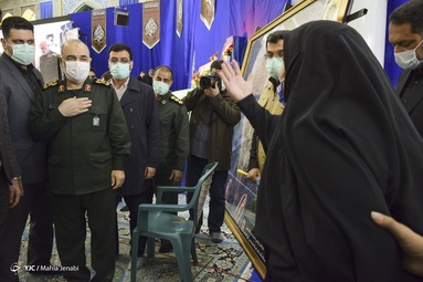 مراسم بزرگداشت سالگرد شهید حاج قاسم سلیمانی با حضور سردار سلامی فرمانده کل سپاه، خانواده معظم شهید و مهمانان داخلی و خارجی در مصلی بزرگ امام علی کرمان
