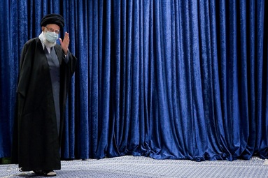 سخنرانی تلویزیونی رهبر انقلاب حضرت آیت‌الله خامنه‌ای در سالروز قیام ۱۹ دی