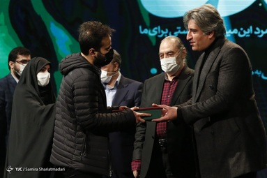 رونمایی از مجسمه شهید سپهبد قاسم سلیمانی در برج میلاد تهران