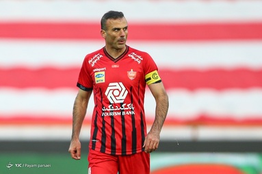 نود و چهارمین شهرآورد پایتخت، بین تیم‌های فوتبال پرسپولیس و استقلال - ورزشگاه آزادی