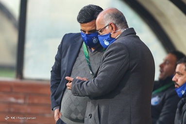نود و چهارمین شهرآورد پایتخت، بین تیم‌های فوتبال پرسپولیس و استقلال - ورزشگاه آزادی