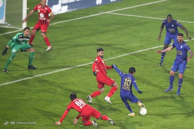 شهرآورد ۹۴/ استقلال ۲ - پرسپولیس ۲