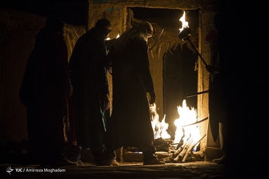 نمایش «بانوی بی نشان»