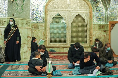 مراسم عزاداری و قرائت خطبه فدکیه در سالروز شهادت حضرت فاطمه زهرا سلام الله علیها - حرم شاهچراغ (ع)
