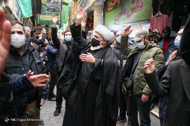 حضور دسته عزاداری به مناسبت شهادت حضرت زهرا(س)  امام زاده صالح (ع) تجریش با مداحی محمد حسین پویانفر