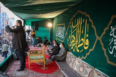 اجتماع عزاداران فاطمی در میدان فاطمی