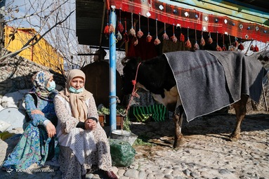 پشت صحنه سریال نون خ